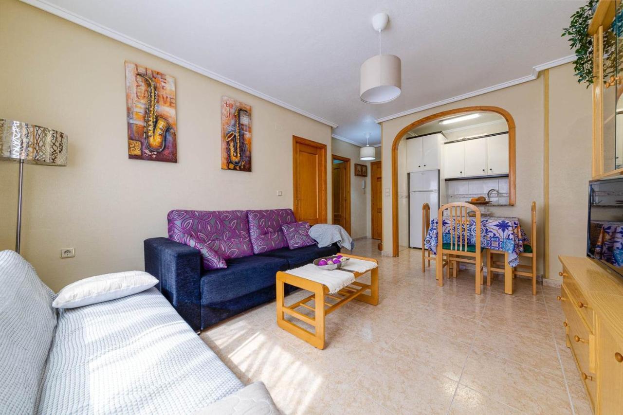 Cozy Appartment Torrevieja At Irina Dış mekan fotoğraf