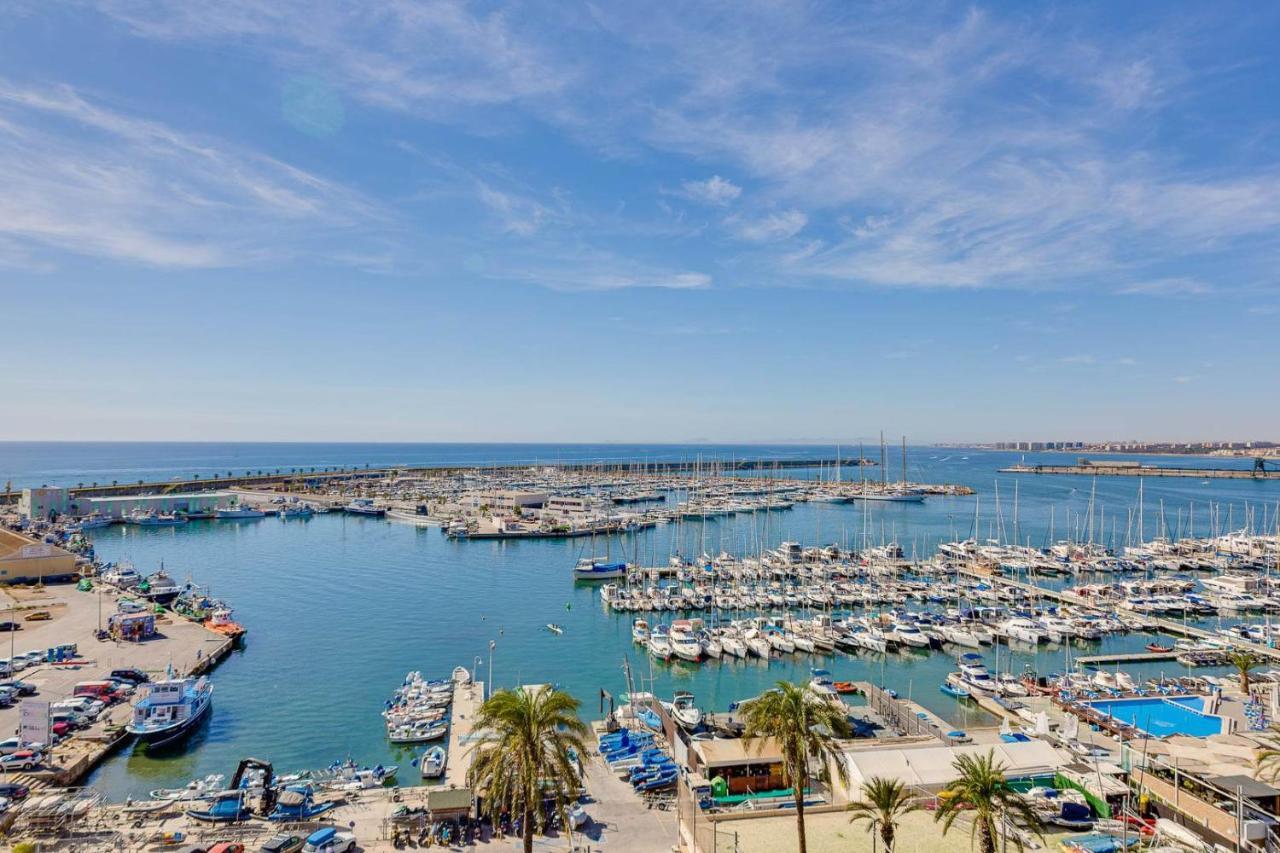 Cozy Appartment Torrevieja At Irina Dış mekan fotoğraf